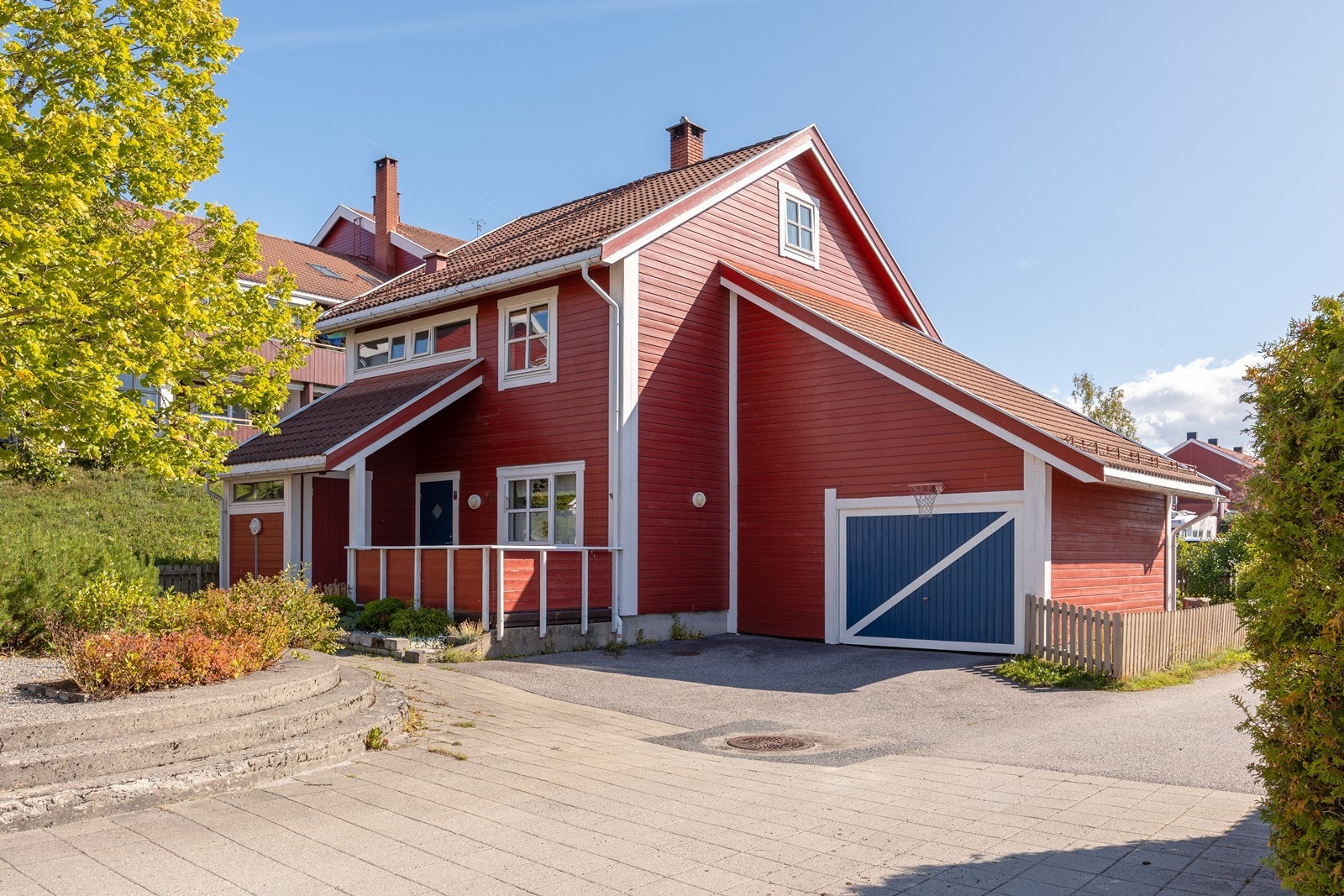 Andelsboligen ligger i et populært og barnevennlig boligområde med kort vei til alle sentrumsfasiliteter. Galleribilde