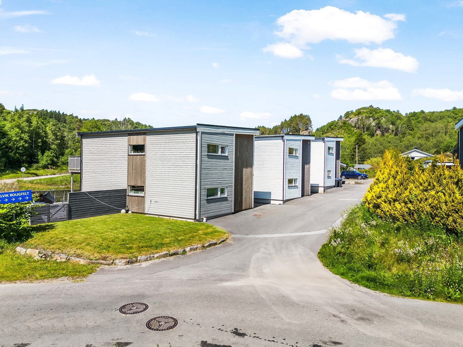 Lett og praktisk adkomst til boligen. Galleribilde