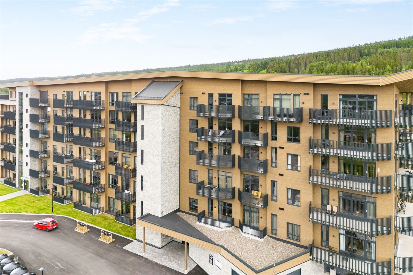 Trysil Alpine Lodge er et arkitekttegnet leilighetskompleks ferdigstilt i 2023. Galleribilde