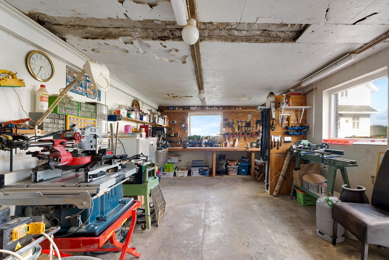 Lagerrom. Galleribilde