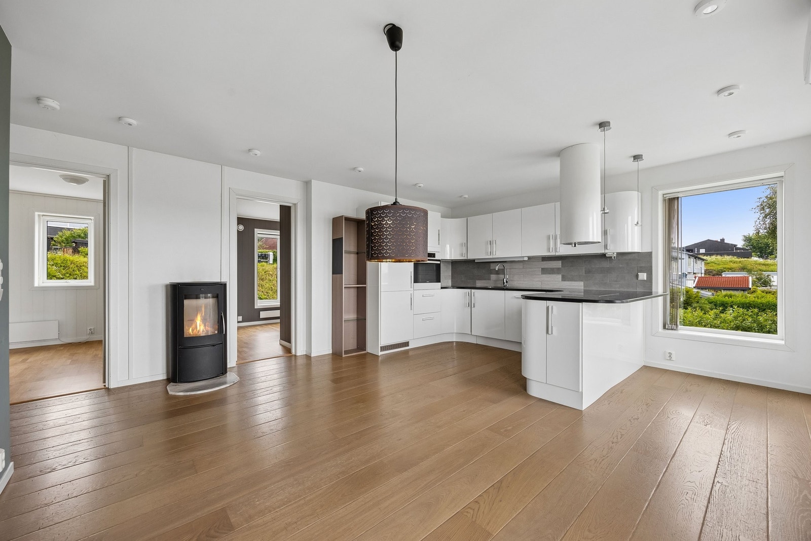 Stue/kjøkken på 23.5 m². Galleribilde