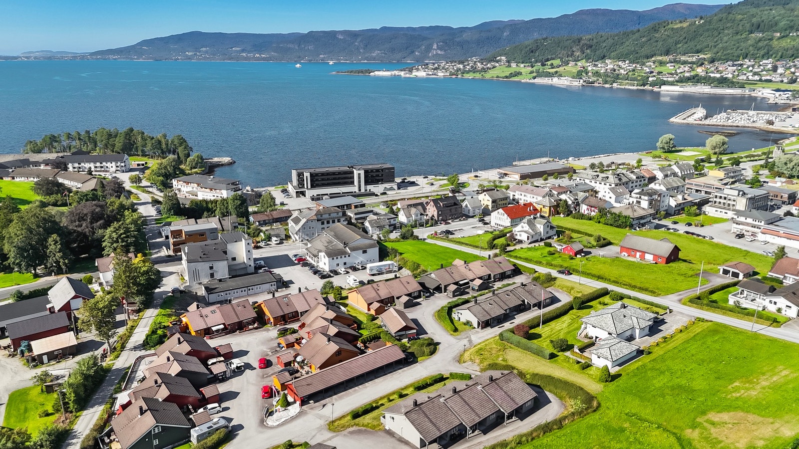 Dronefoto. Galleribilde