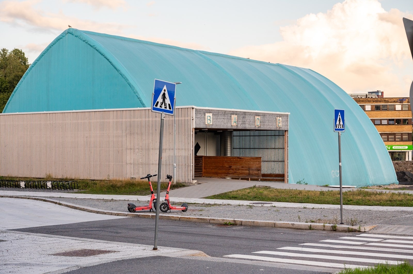 Økern Bad er også bare noen få minutters gange fra leiligheten. Galleribilde