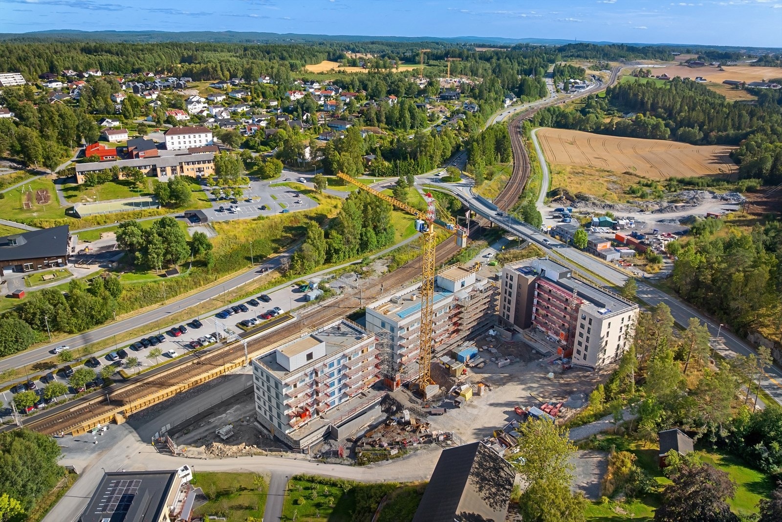 Langhus stasjon og Vevelstad skole Galleribilde