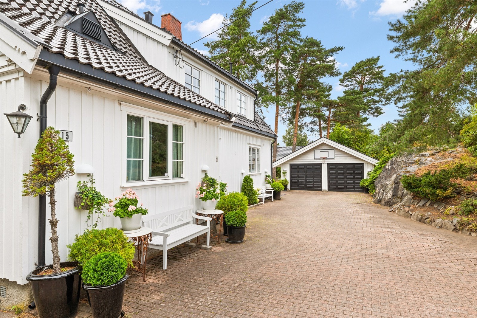 Gårdsplass Galleribilde