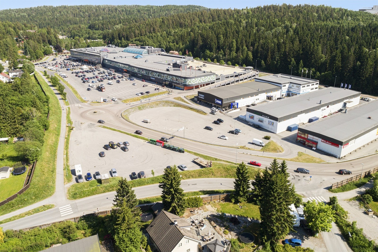 Alti Vinterbro, Jysk, Europris og Bohus ligger er noe av hva nærområdet kan by på av handel Galleribilde