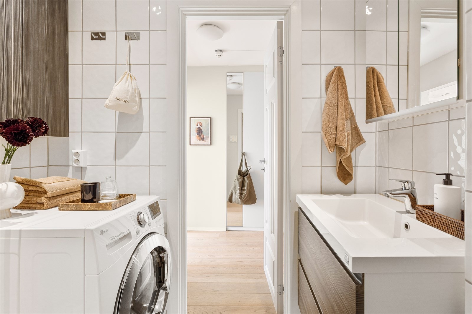 Det er også opplegg for vaskemaskin på badet. Galleribilde