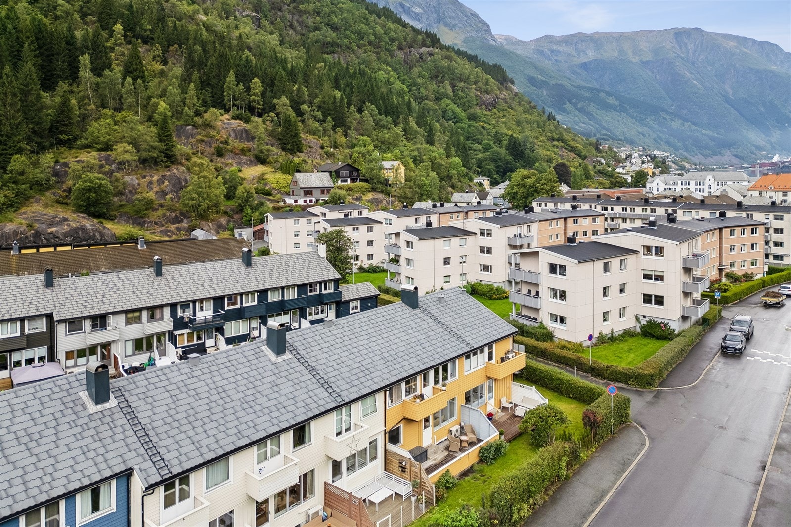 Ypperlig plassering i Odda. Galleribilde