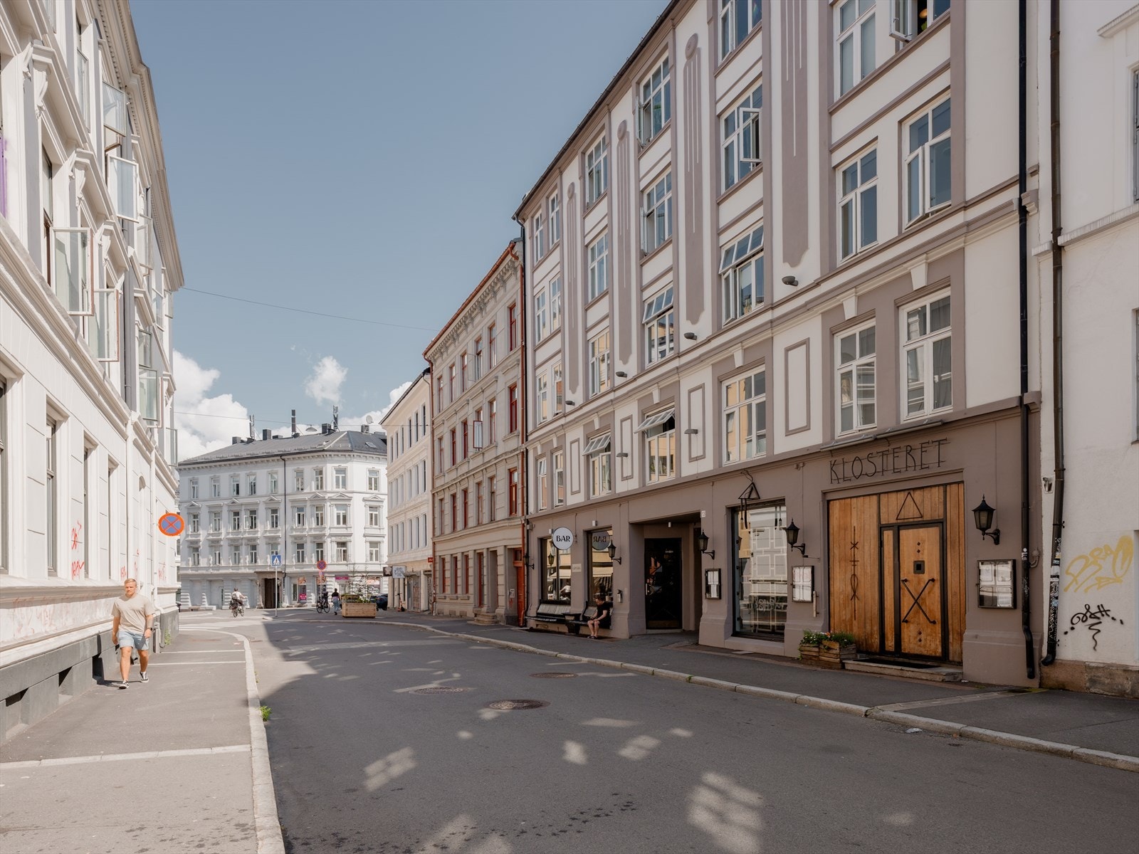 Bygården har en flott fasade. Galleribilde