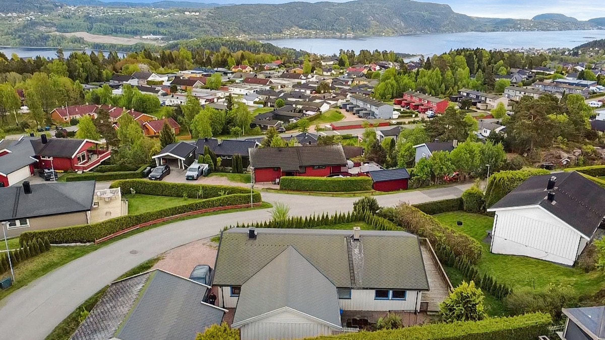 Fra eiendommen er det nydelig utsikt. Galleribilde