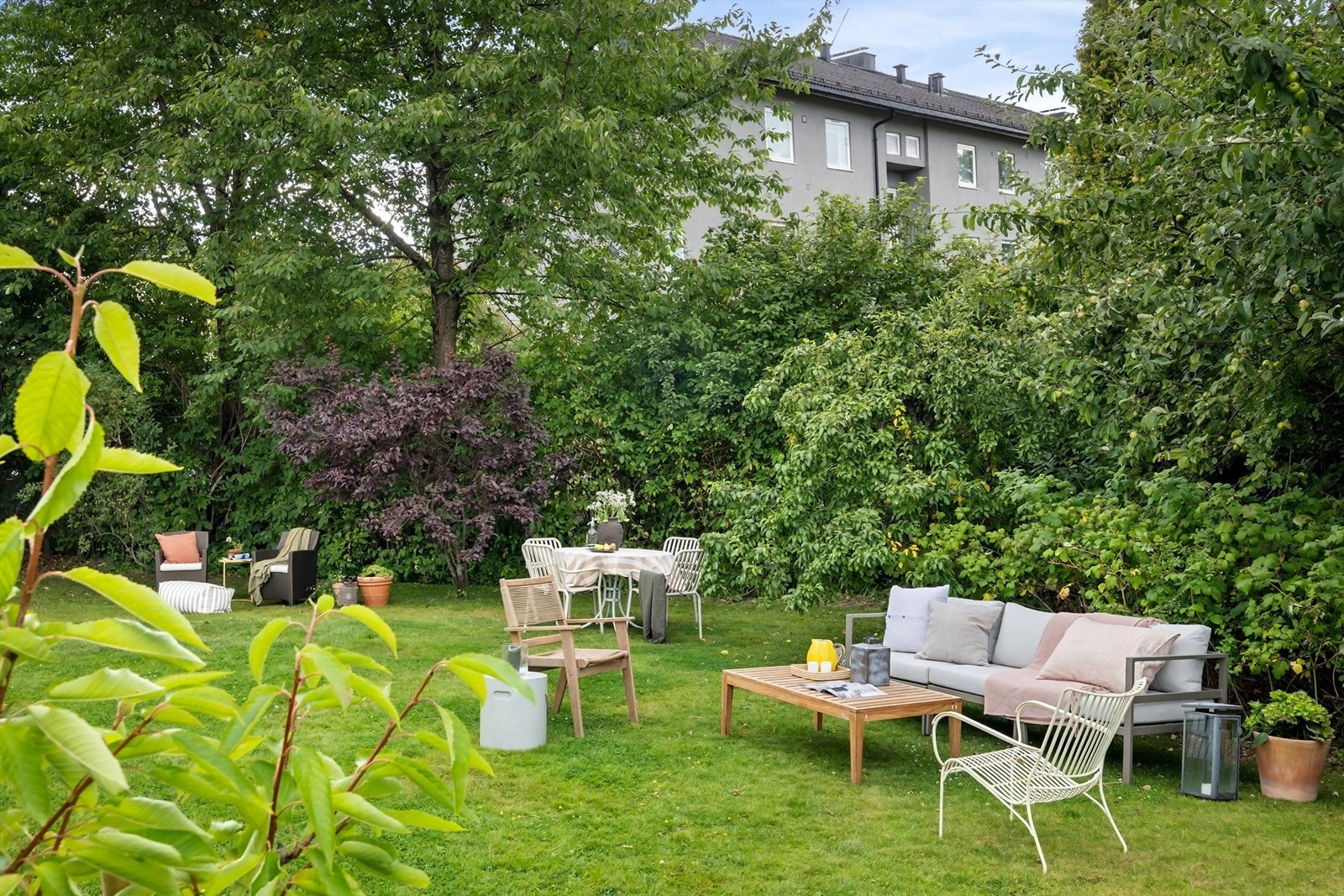 Her kan late dager nytes i solen, eller i skyggen Galleribilde