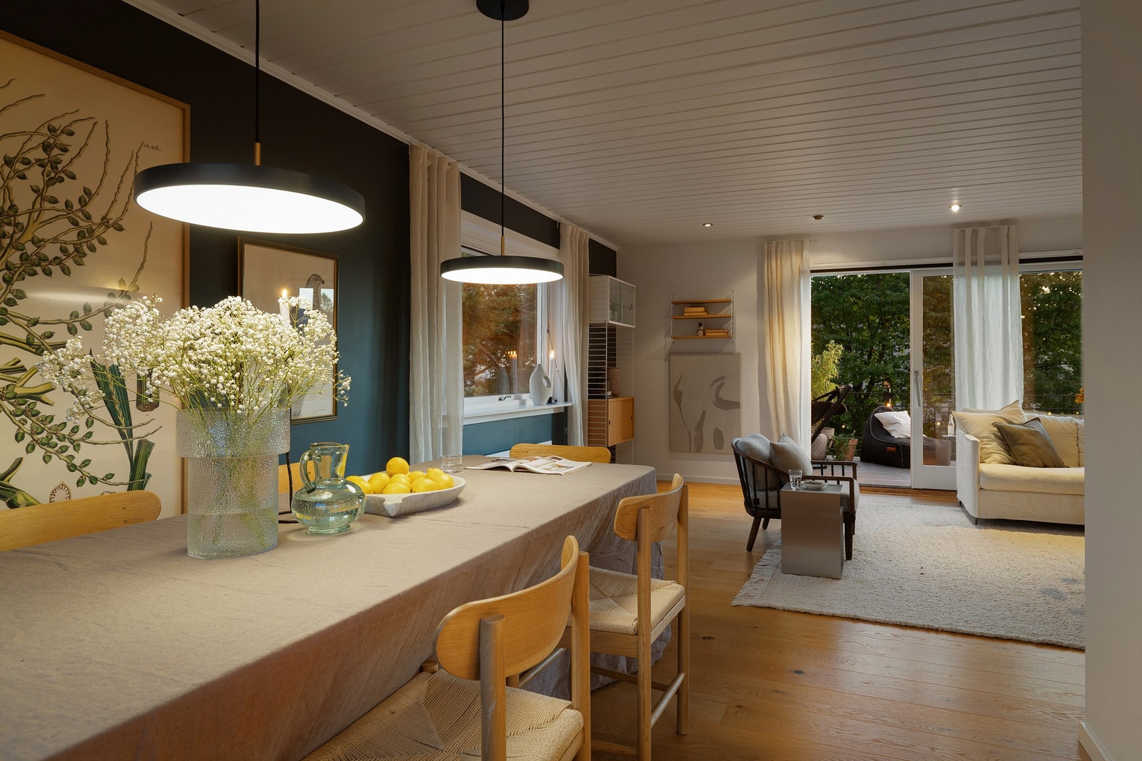 Her er det mulighet til å dekke langbord til hele storfamilien Galleribilde