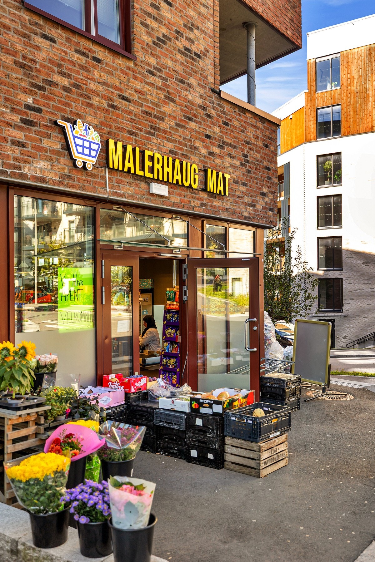 Butikk rett på utsiden. Galleribilde
