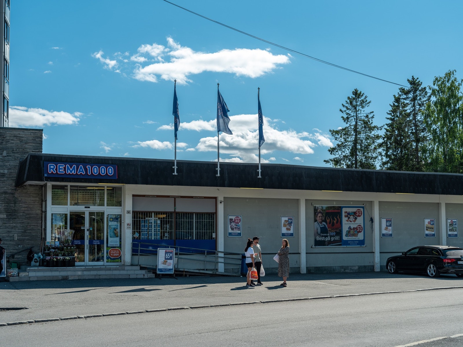 Dagligvarehandelen kan gjøre på f.eks Rema 1000 eller Galleribilde