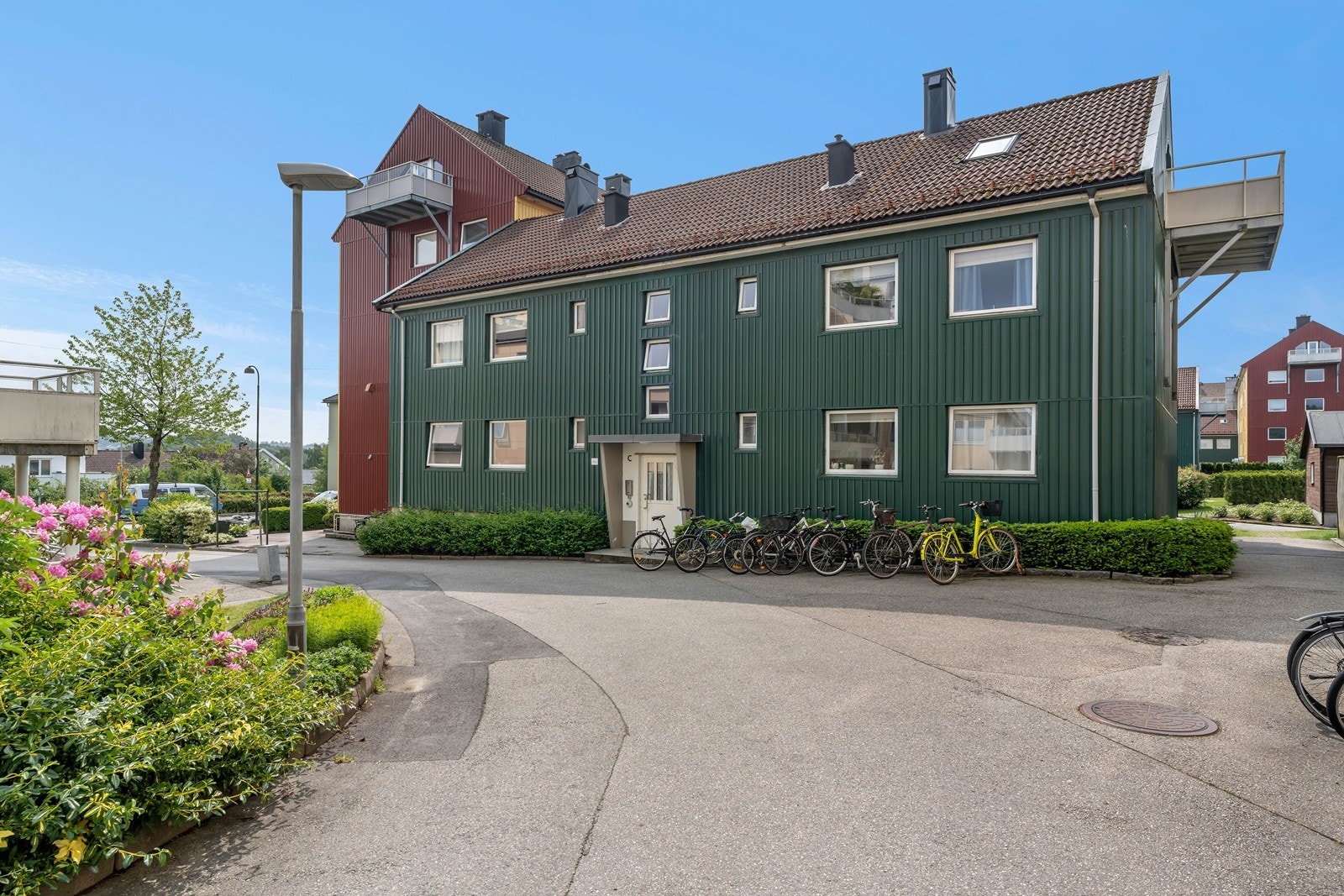 Fasade og inngangsparti Galleribilde