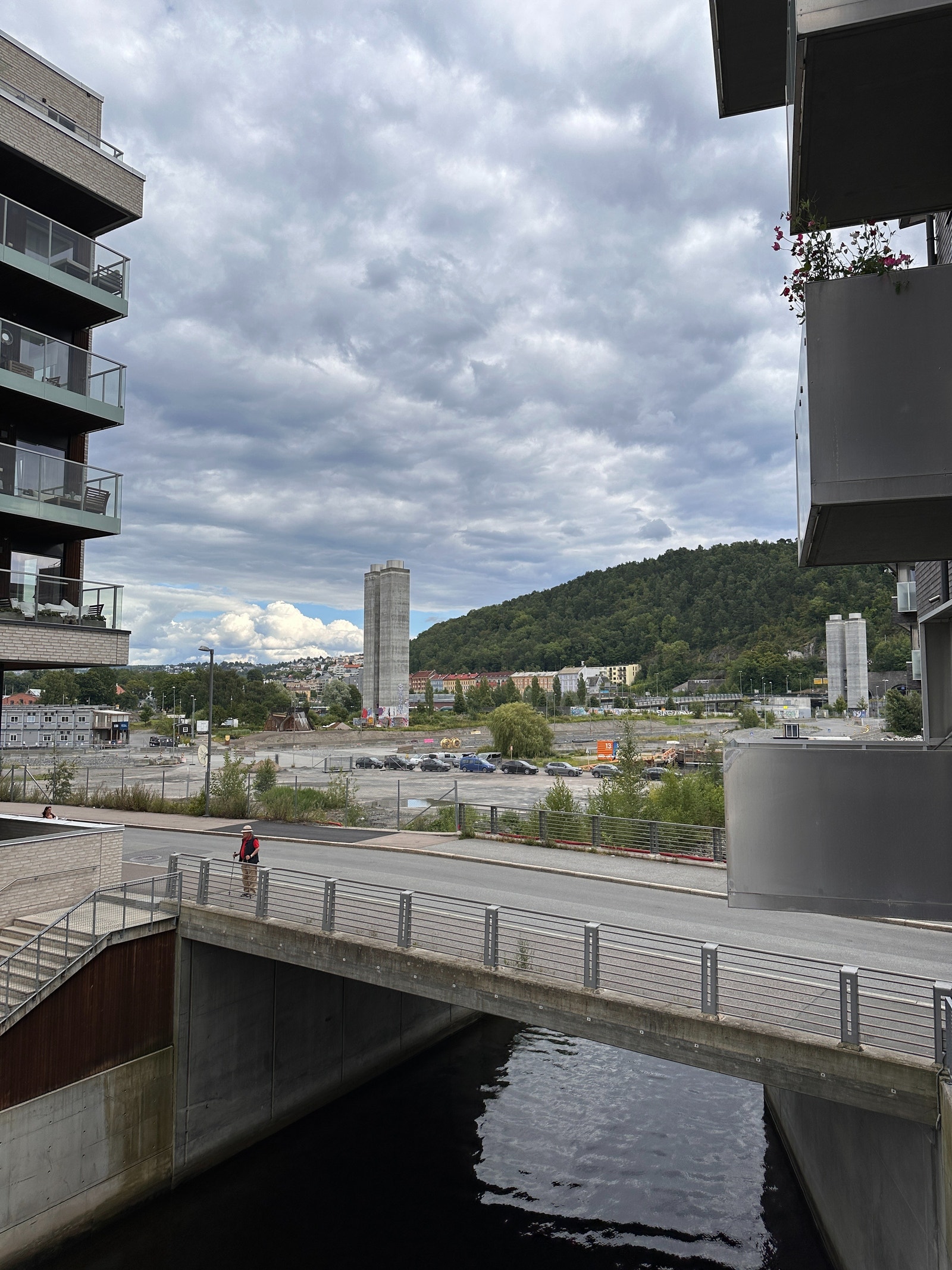 Utsikt fra balkong Galleribilde