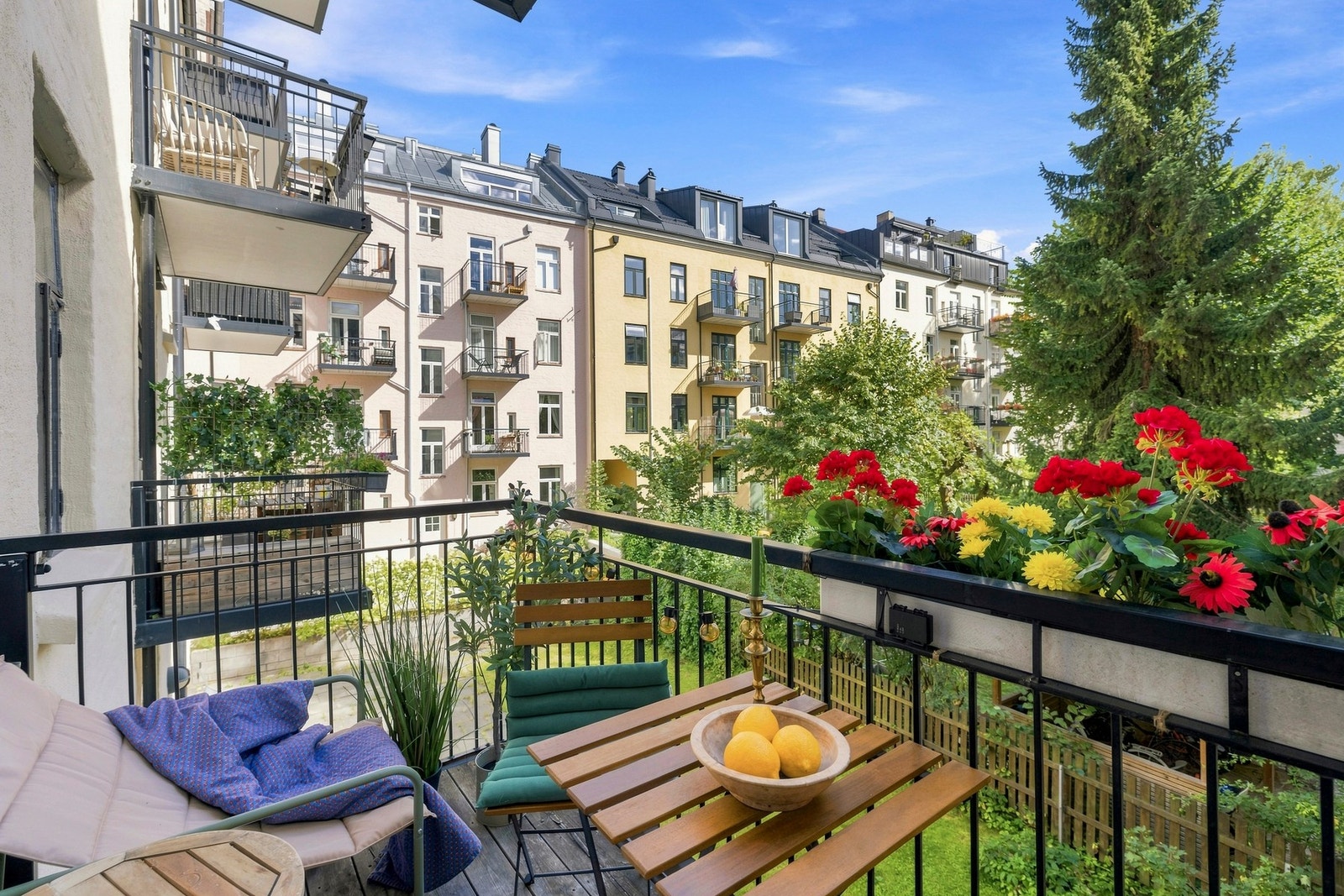 Dette er en lekker 5-roms leilighet med en sentral og tilbaketrukket beliggenhet i etterspurt område på Majorstuen. Foto: MarikaFoto Galleribilde