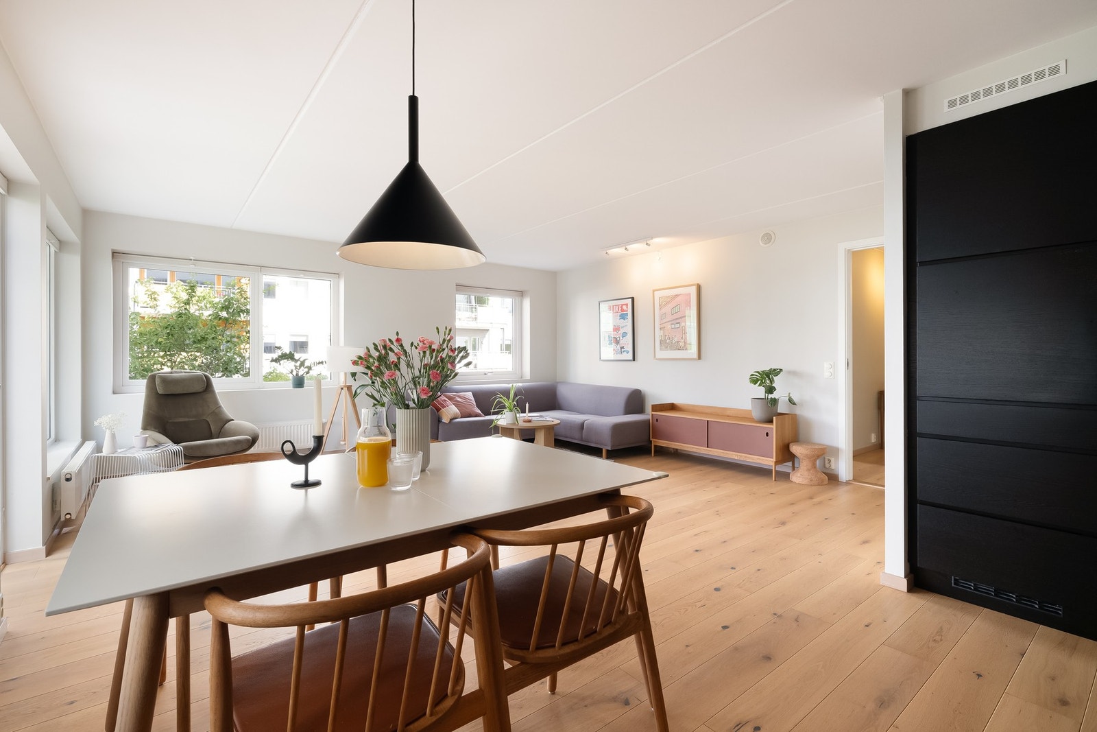 Boligen har balansert ventilasjon som gir et godt inneklima og bomiljø. Galleribilde
