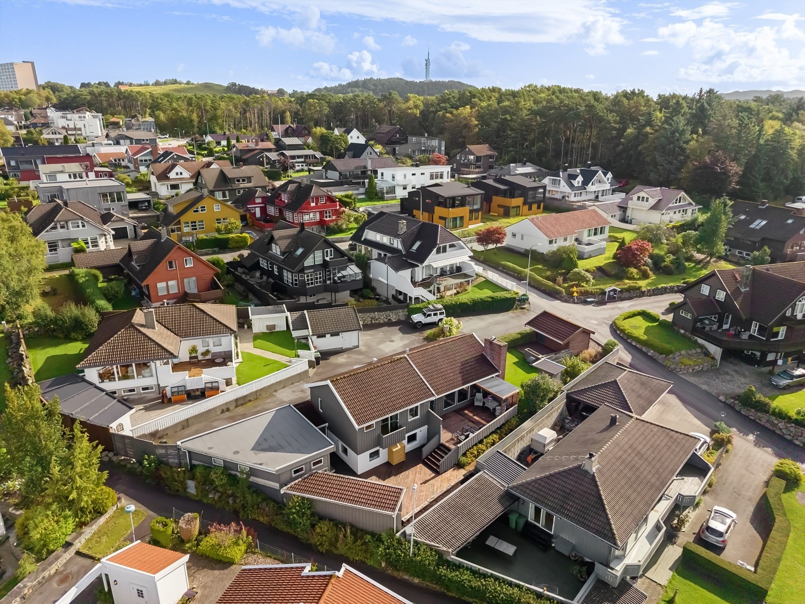 Frittstående bod på ca. 14 m² oppført i 2019. Galleribilde