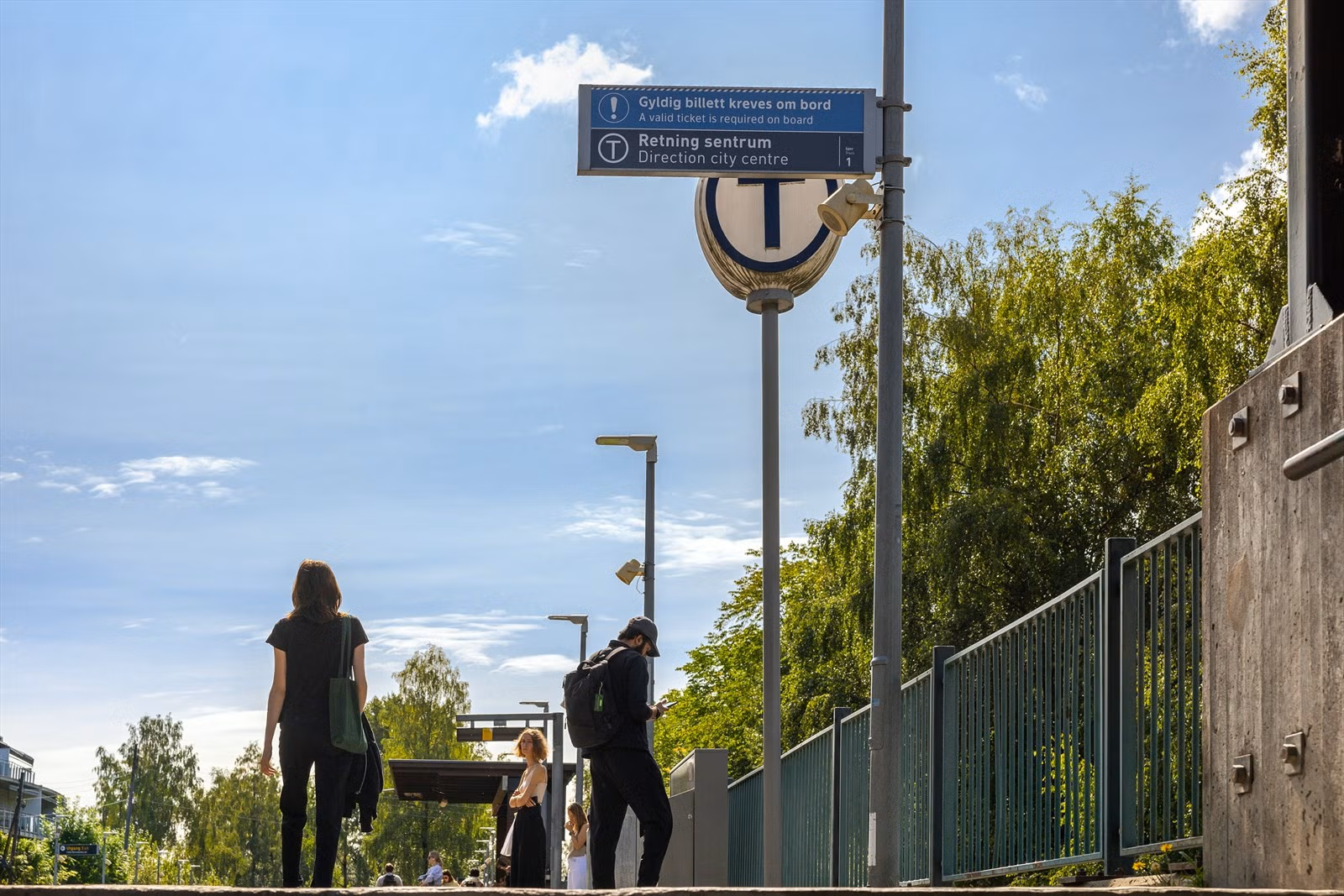 Fra Kringsjå T-banestasjon til Majorstuen tar det 12 minutter Galleribilde