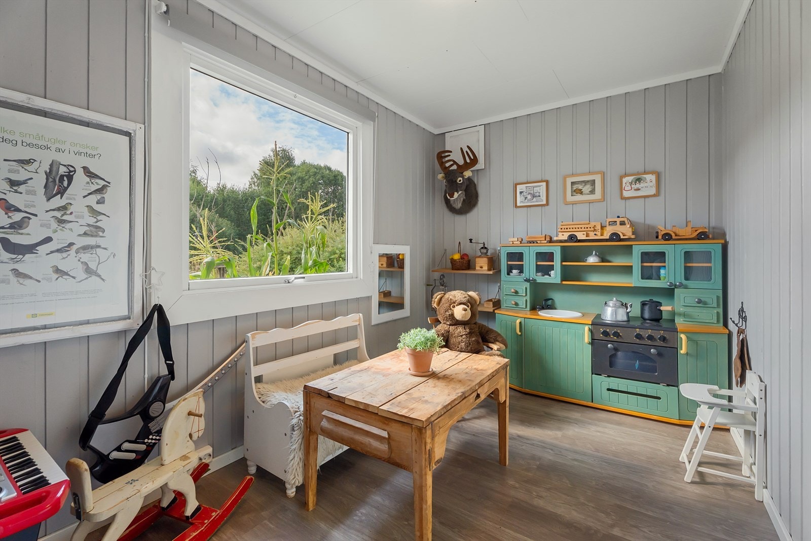 En lys og trivelig lekestue. Galleribilde