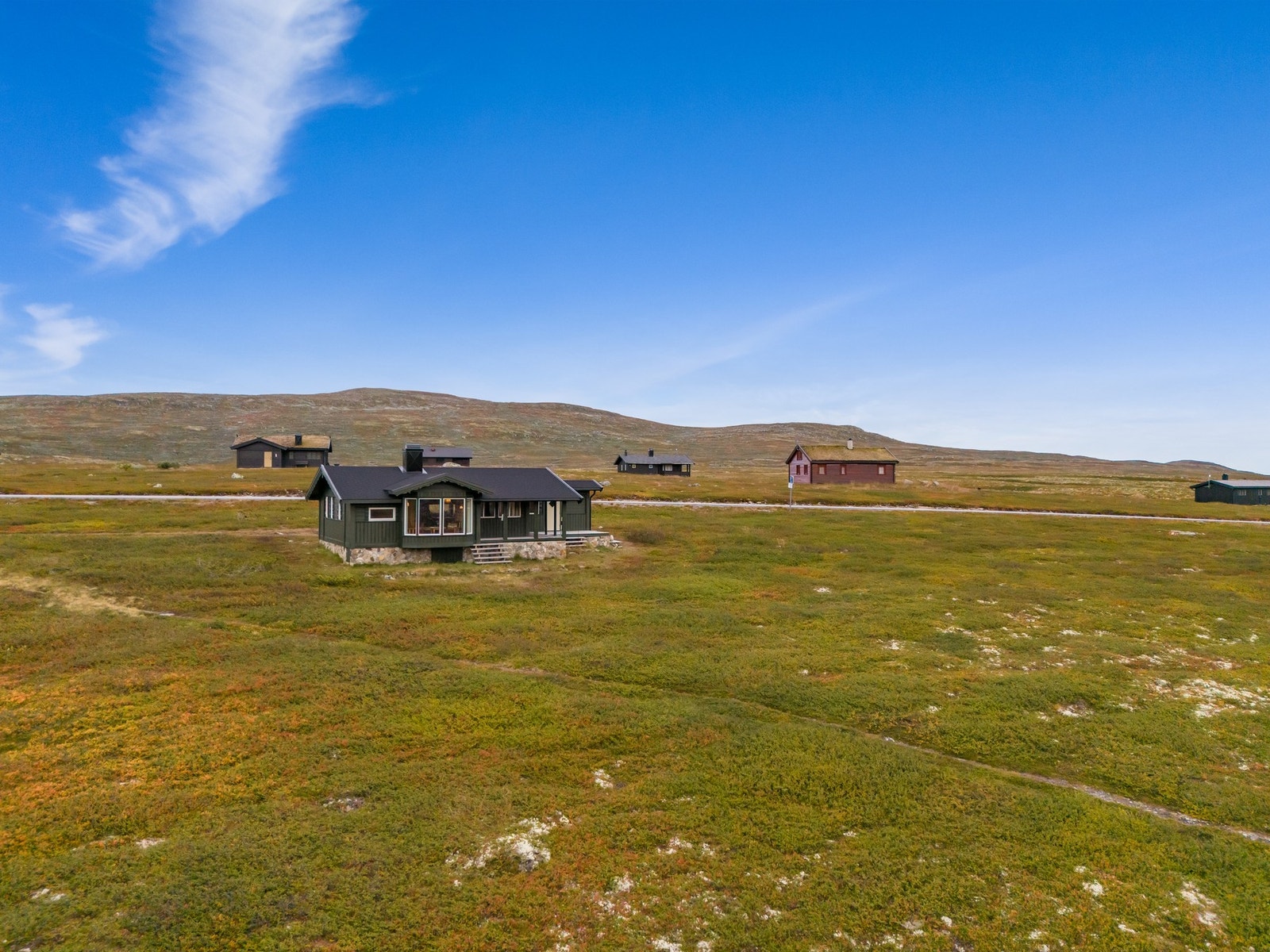 I motsatt retning fortsetter fjellveien over Imingfjell og videre mot Sønstevatn og Uvdal Galleribilde