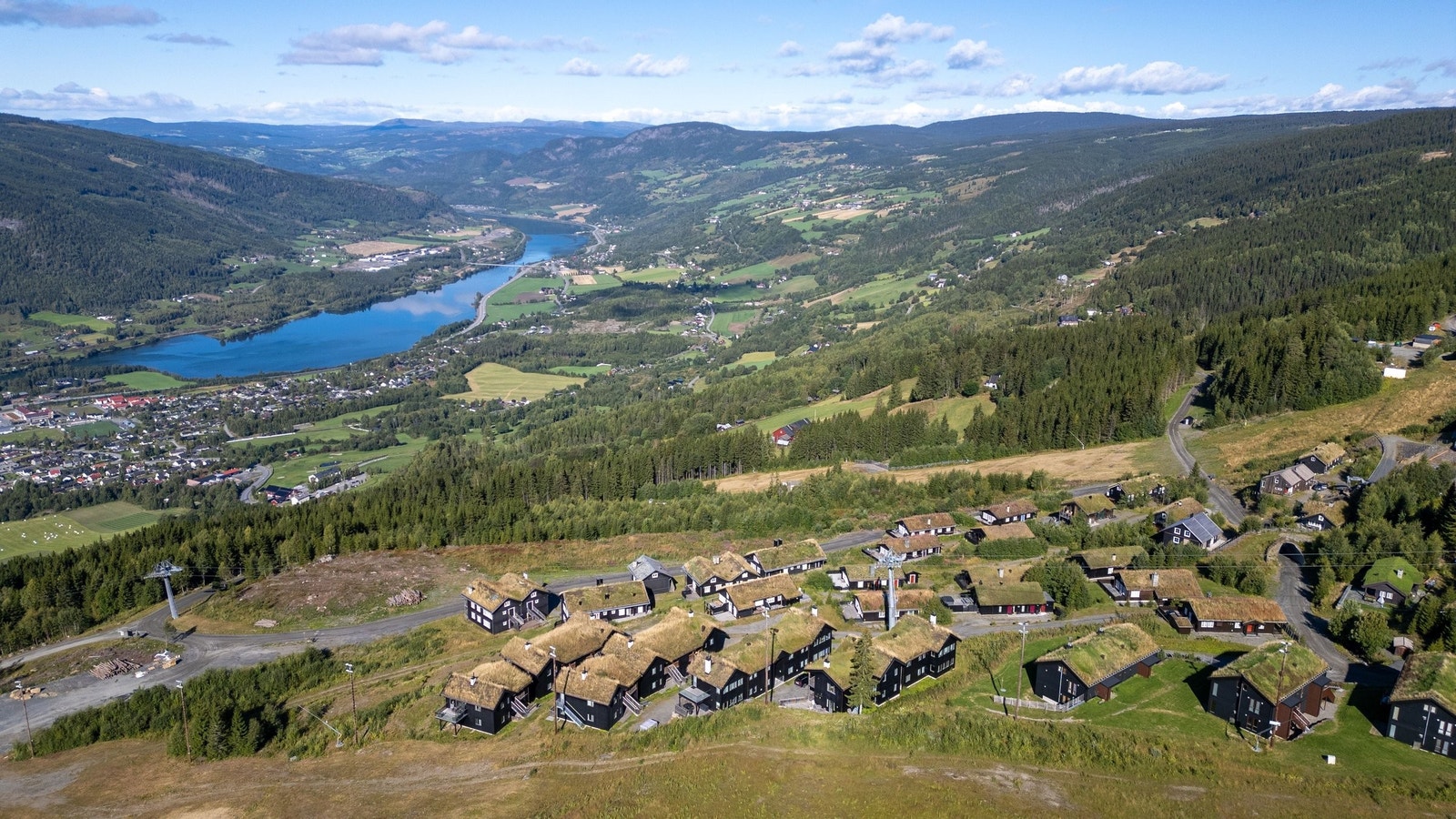 Midt i slalombakken på Hafjell Galleribilde