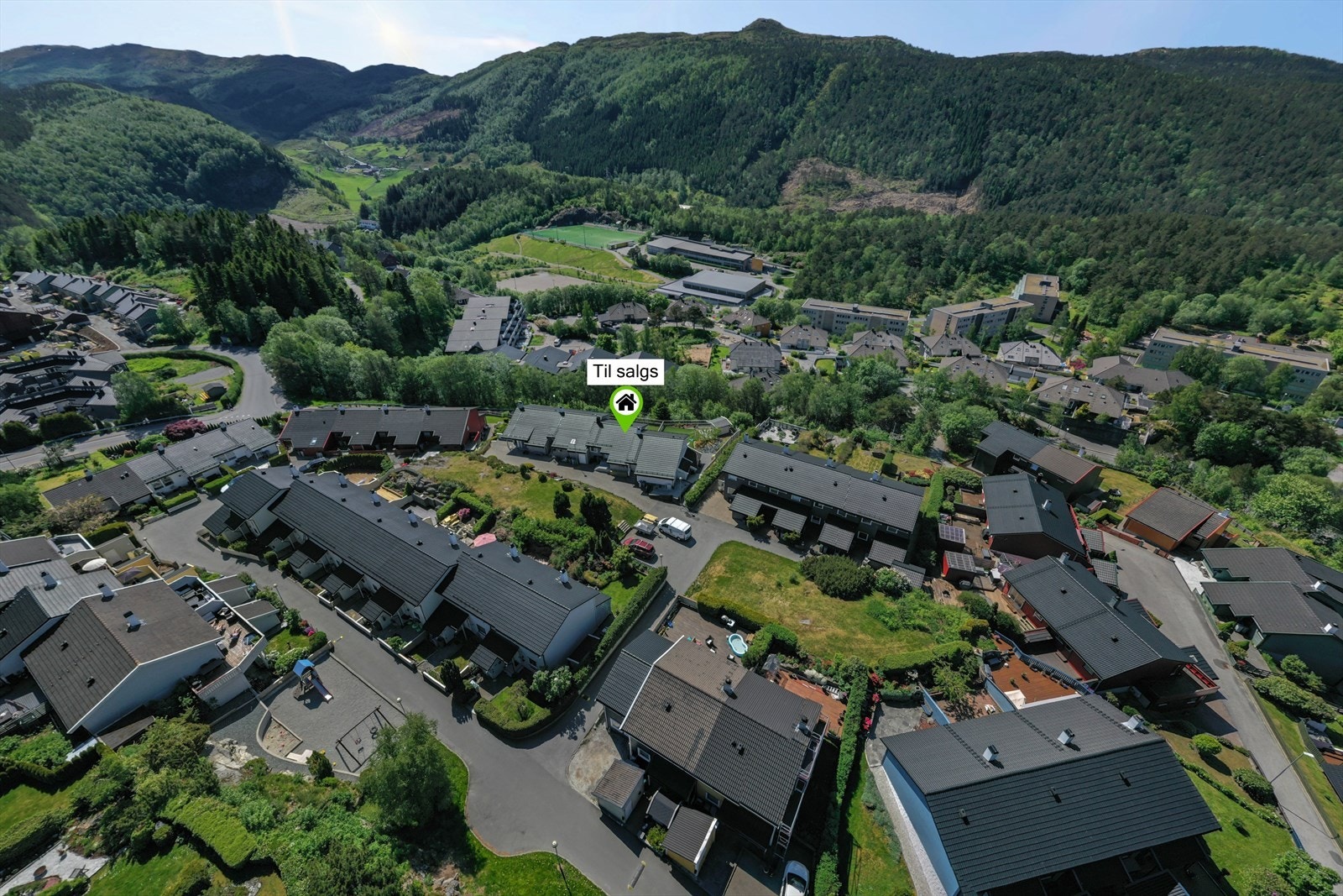 Det medfølger garasjeplass i fellesanlegg, med elbillader installert i 2021. Galleribilde