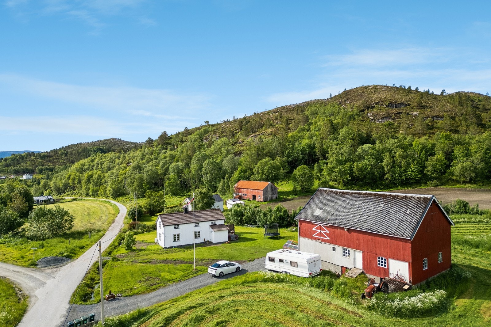 Gårdstun Galleribilde