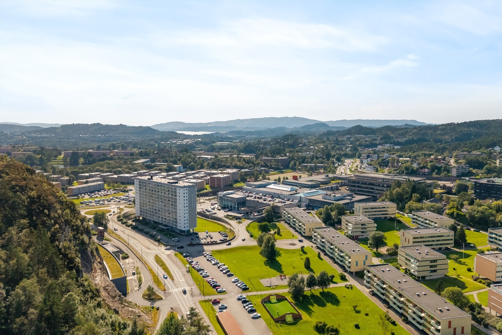 For den friluftsinteresserte byr området på et bredt utvalg av tur- og rekreasjonsmuligheter. Galleribilde