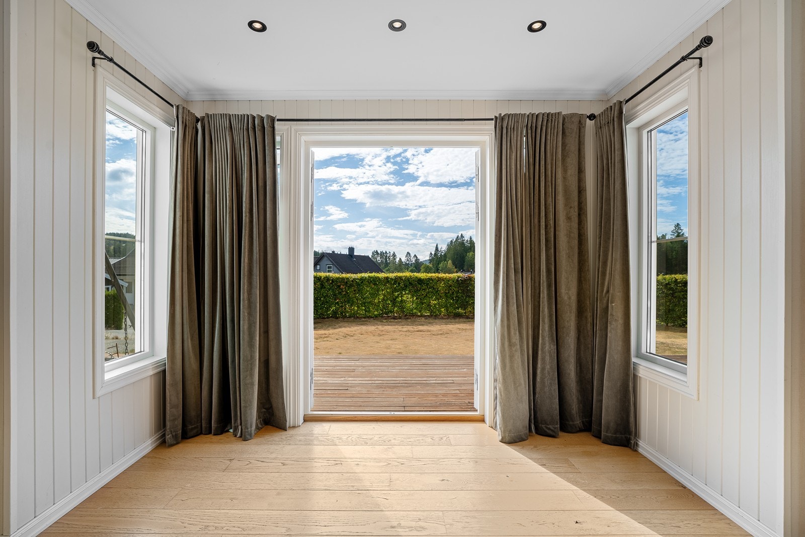 Utgang til terrasse. Galleribilde