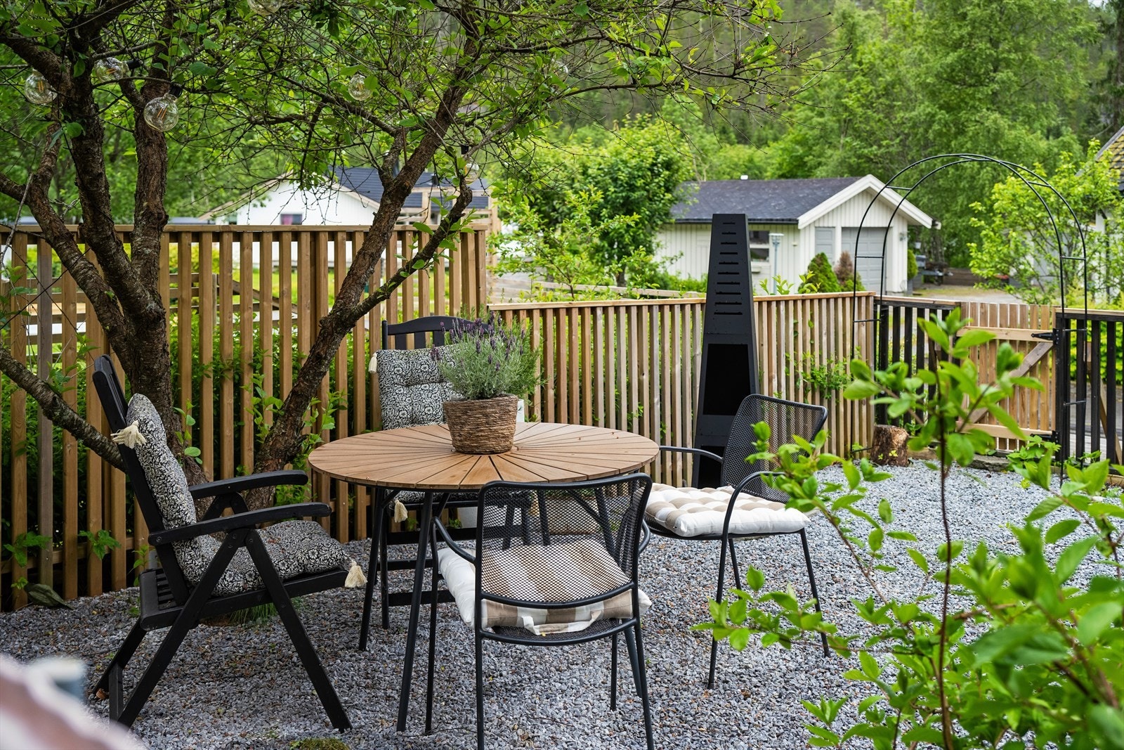 En privat oase liten - perfekt for late sommerdager med venner og familie. Galleribilde