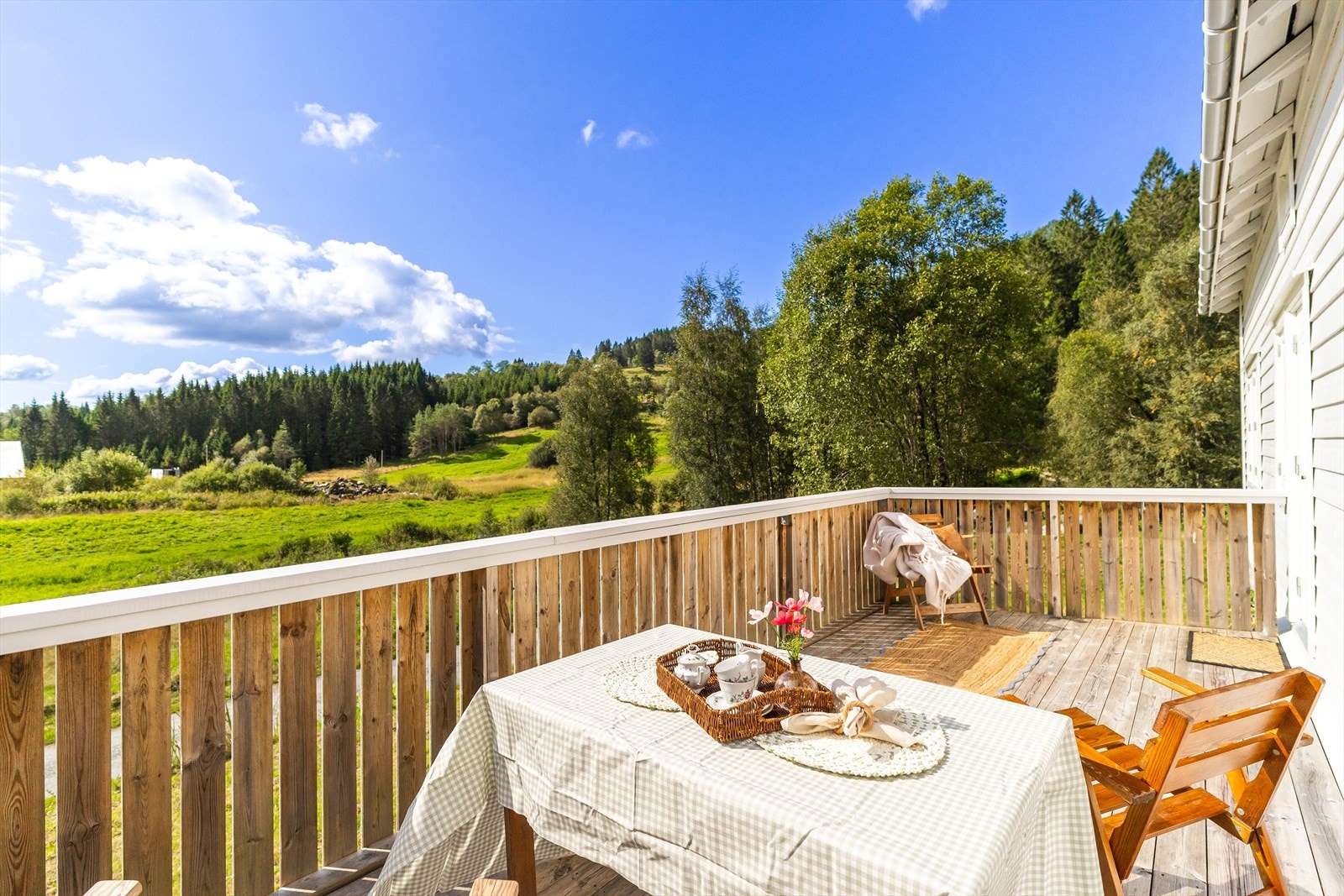 - Nyt de fine sommerdagene i trivelige omgivelser - Galleribilde