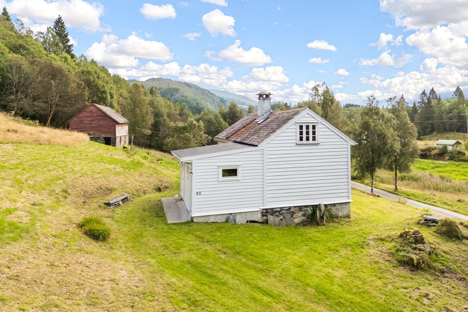 - Selger opplyser om gode solforhold - Galleribilde