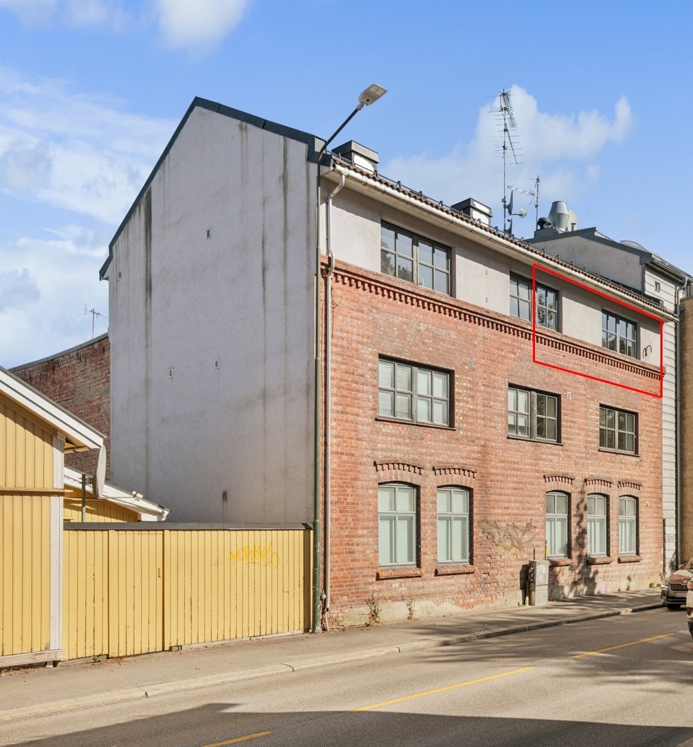 Sjarmerende 2-roms selveierleilighet med sentral beliggenhet i Tønsberg. Galleribilde