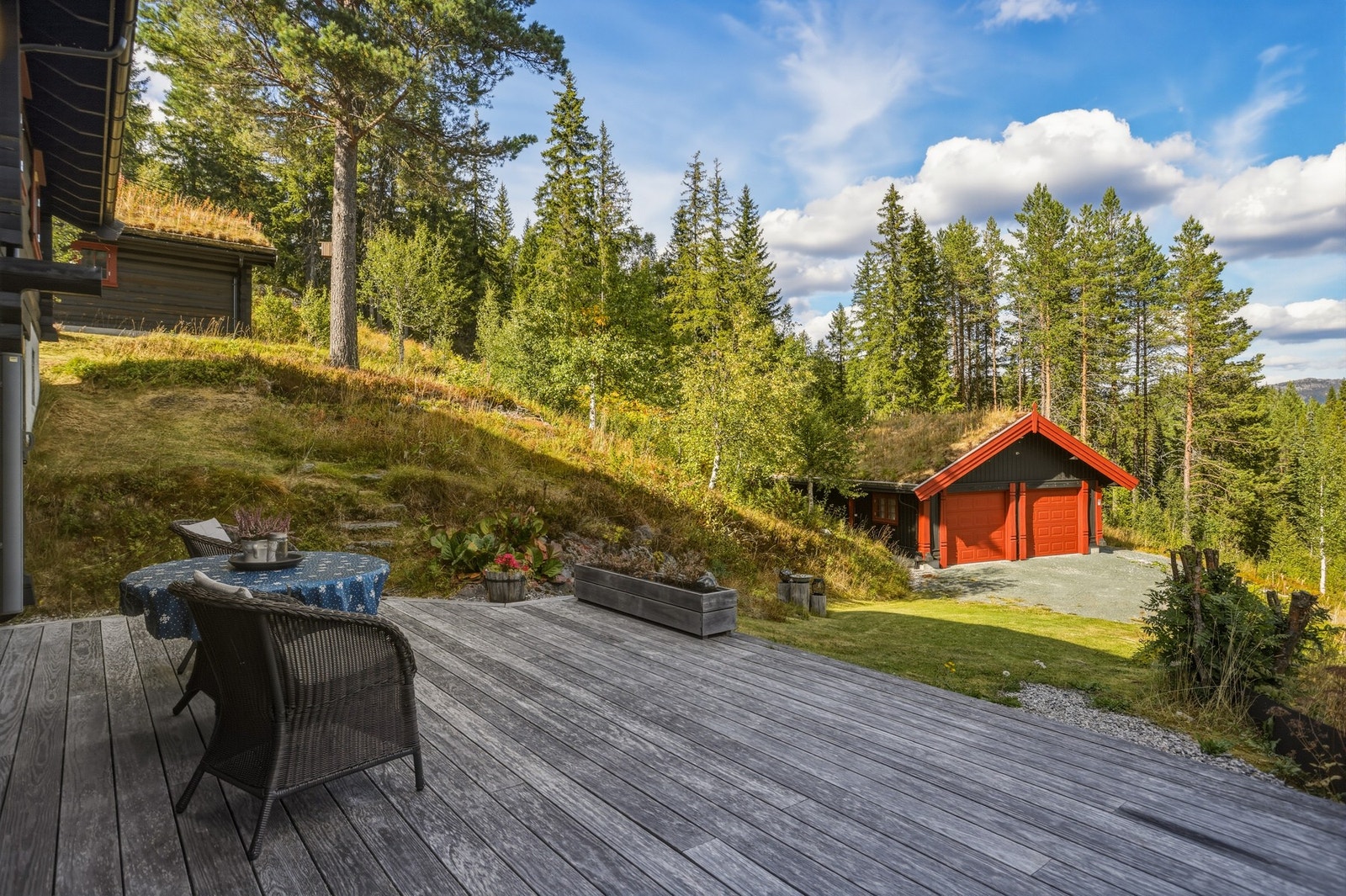 Enkel adkomst til garasjen. Galleribilde