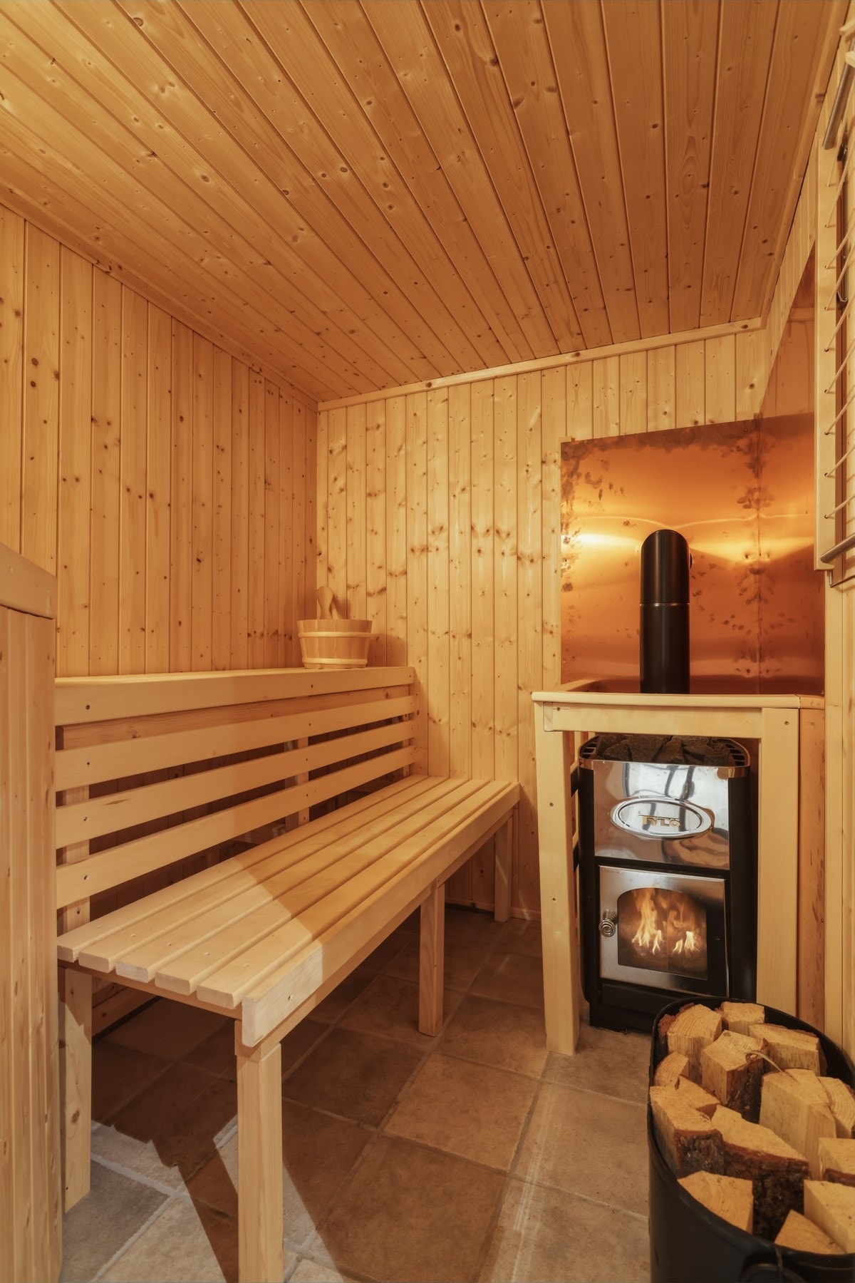 Flott badstue. Galleribilde