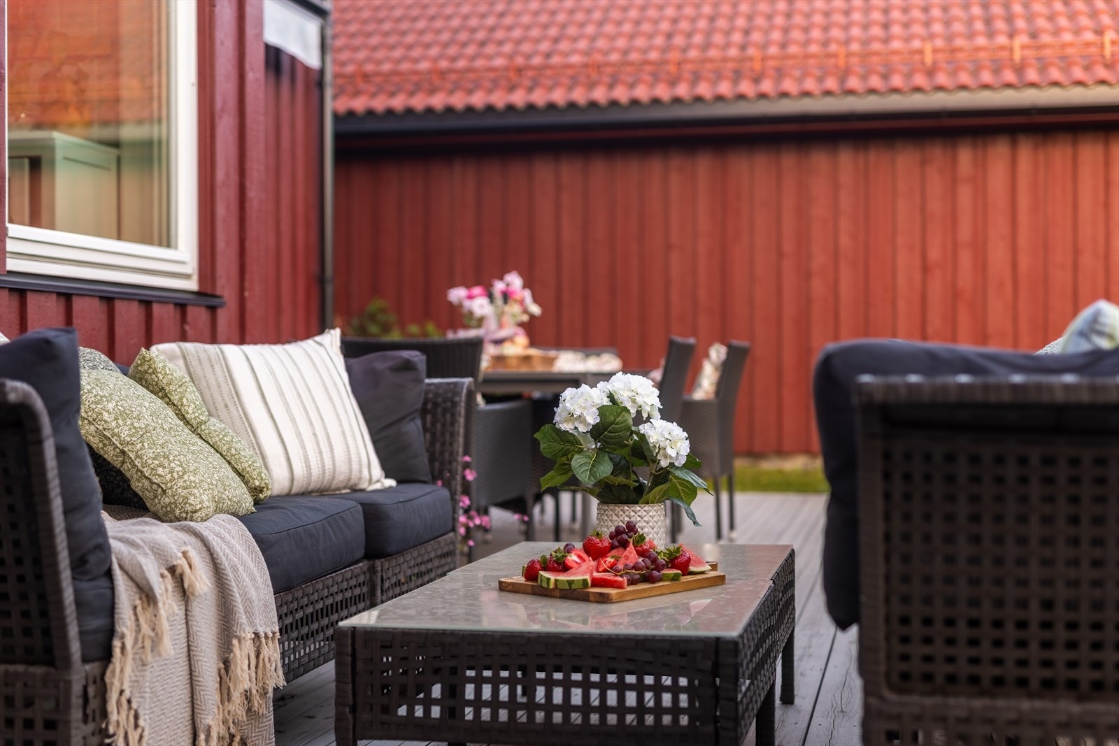 Her er det god plass for både avslapning og sosiale sammenkomster. Galleribilde