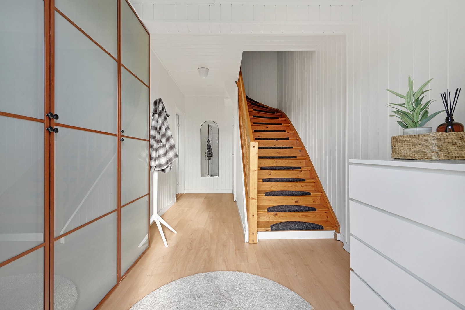 Trappen opp til 2. etasje Galleribilde