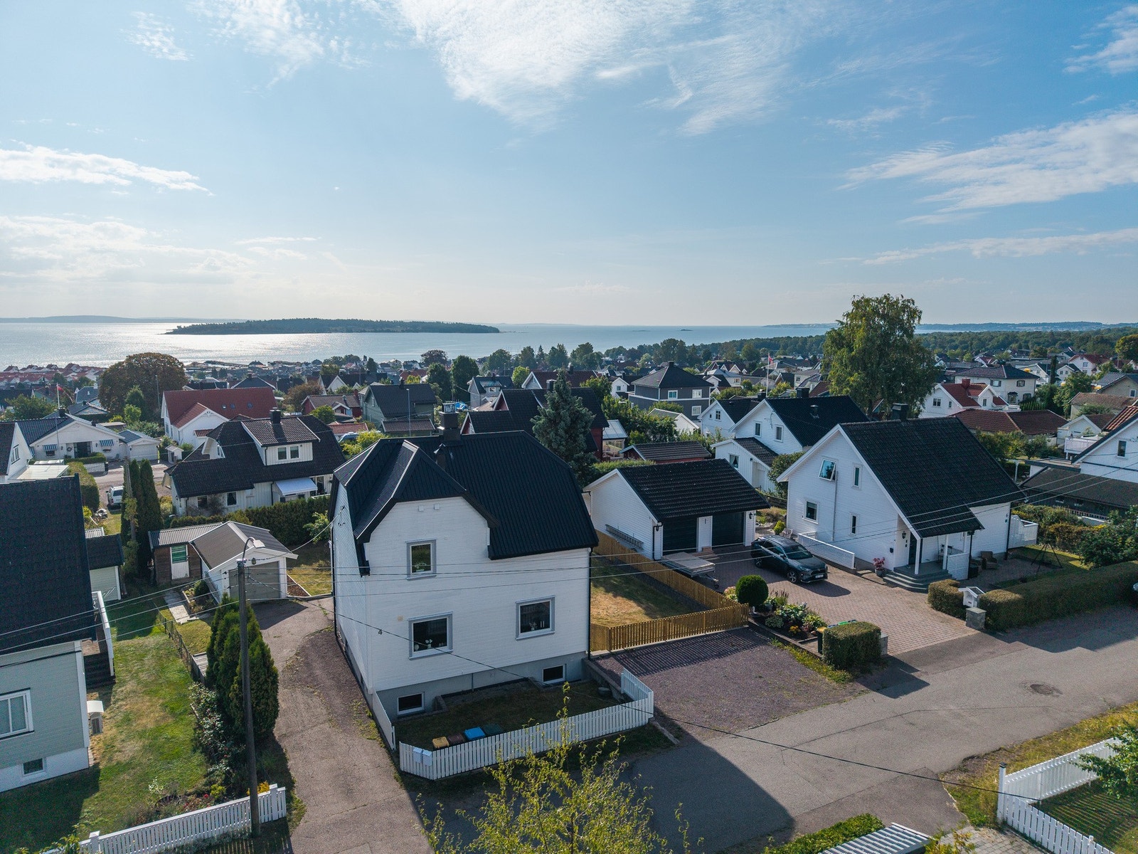 Her har man god plass til parkering Galleribilde