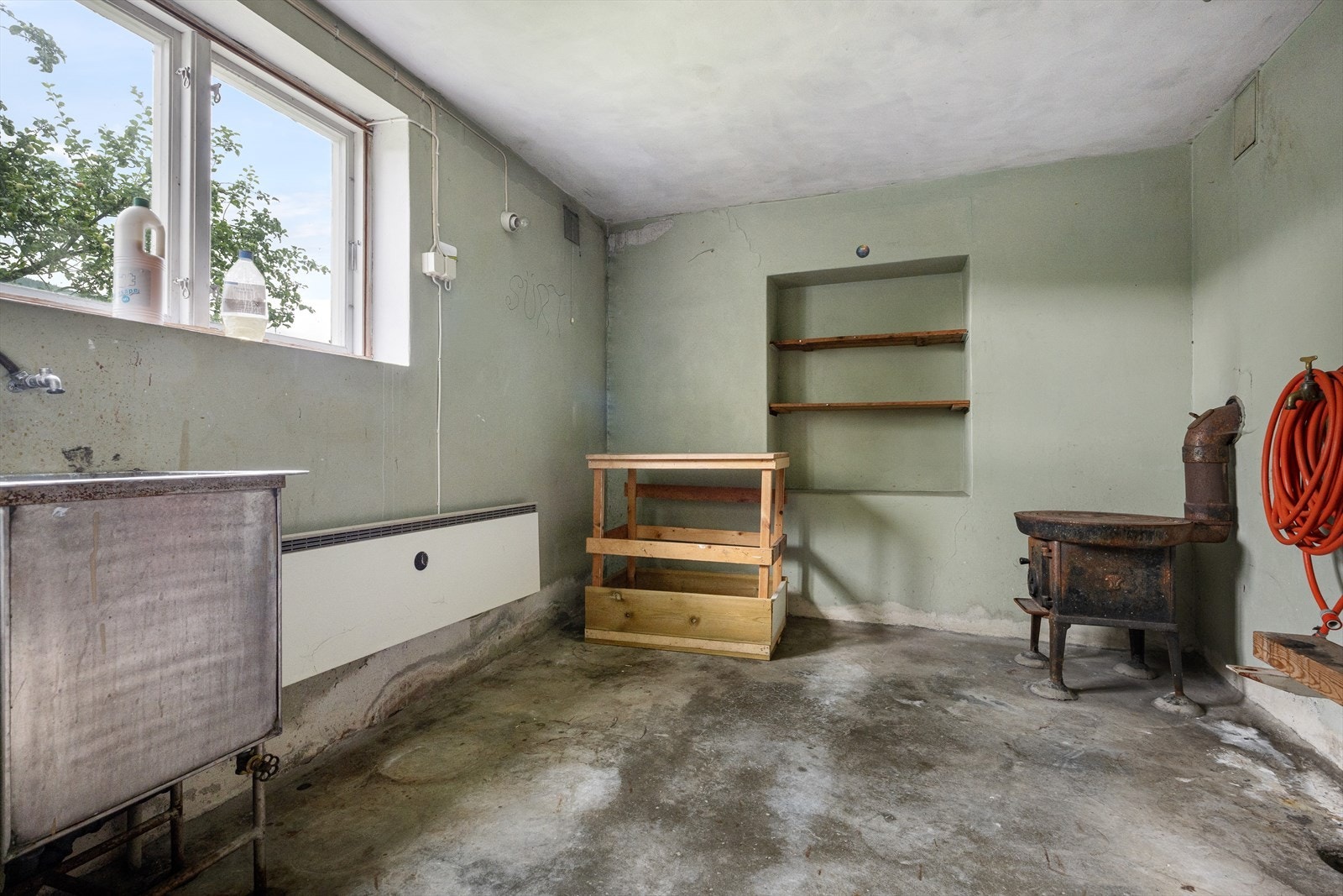 Seksjon 1 har rikelig med lagringsplass i 4 egne boder. Galleribilde