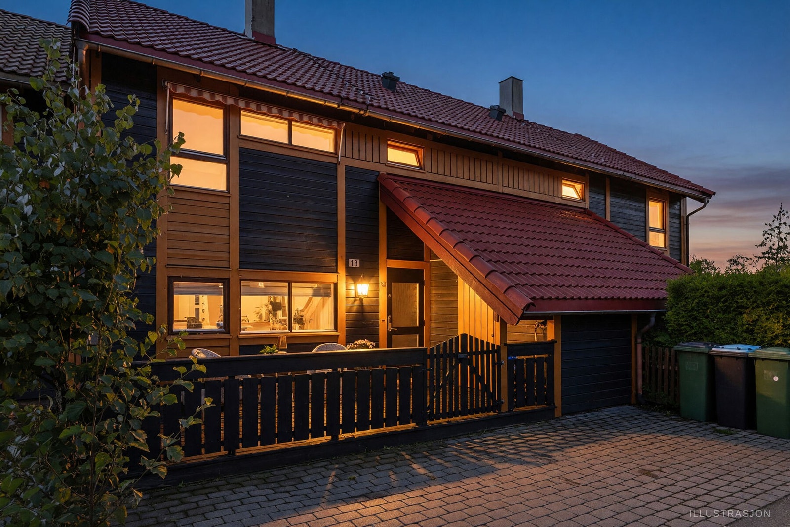 Uteområdene byr på flere fine soner for både avslapning, måltider og sosiale sammenkomster. Galleribilde