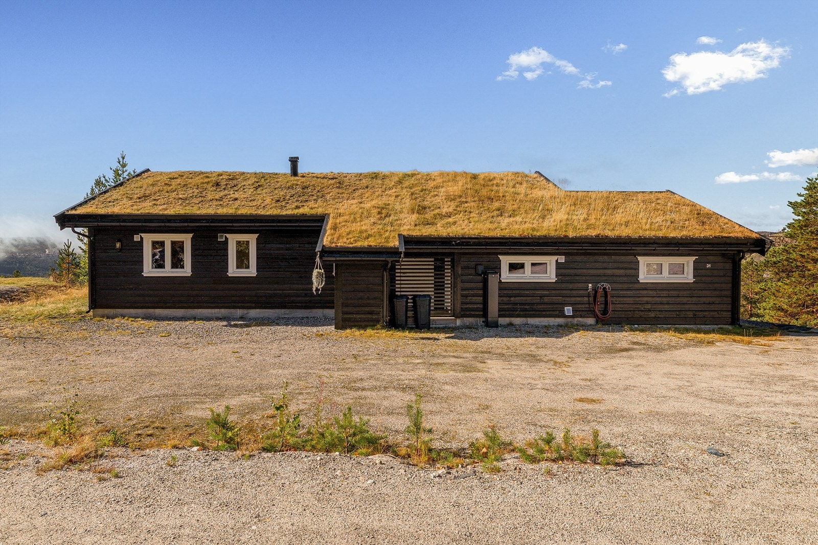 Her har du plass til flere biler. Galleribilde
