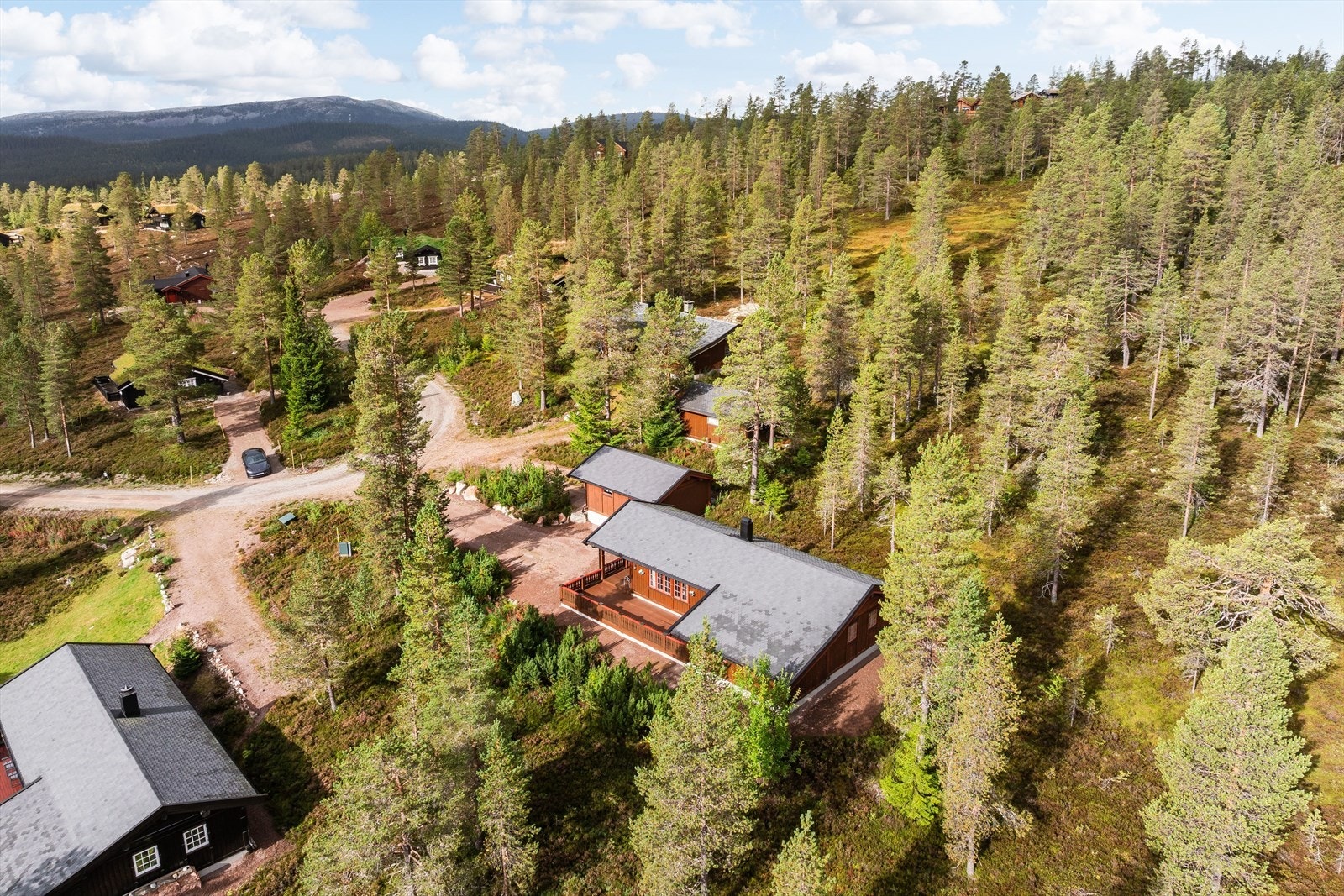 Området byr på flotte turmuligheter både sommer og vinter. Galleribilde
