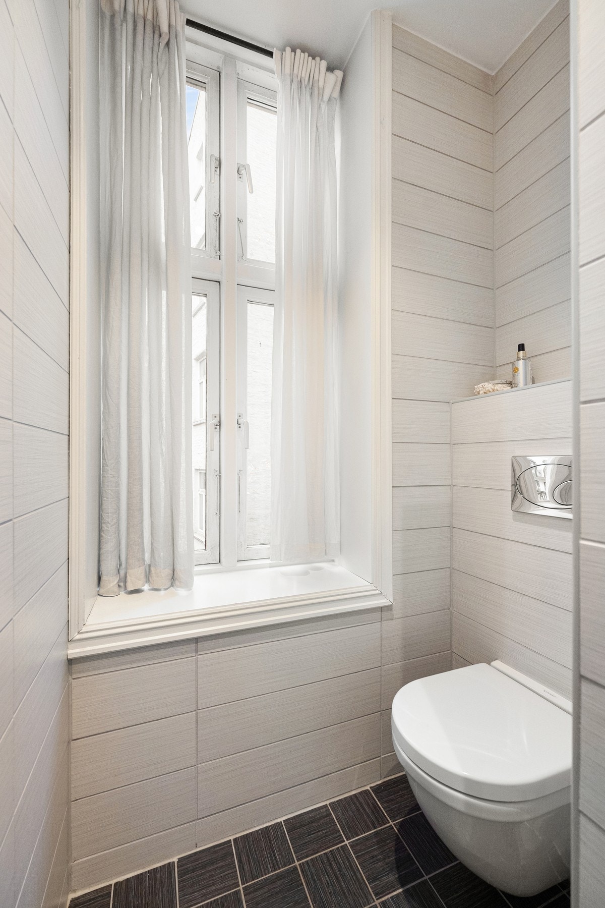 Det er gulvvarme på badet. Galleribilde