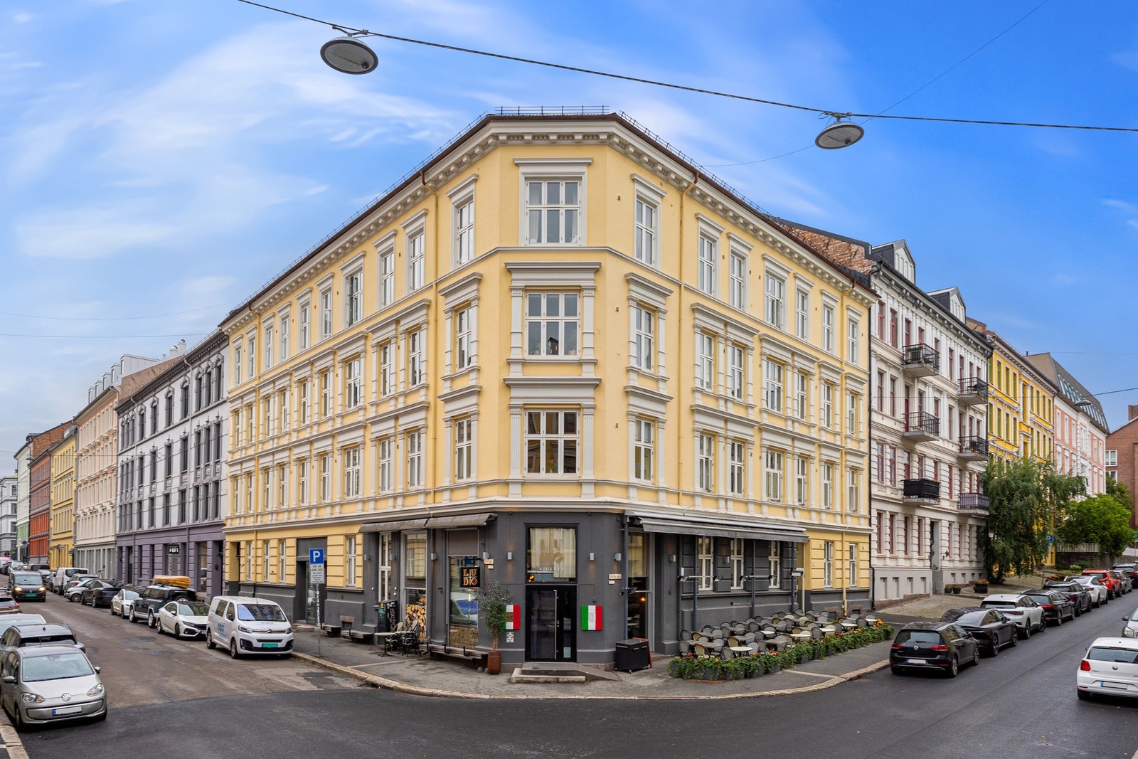 Her bor du i en klassisk bygård i et attraktivt område på Majorstuen. Galleribilde