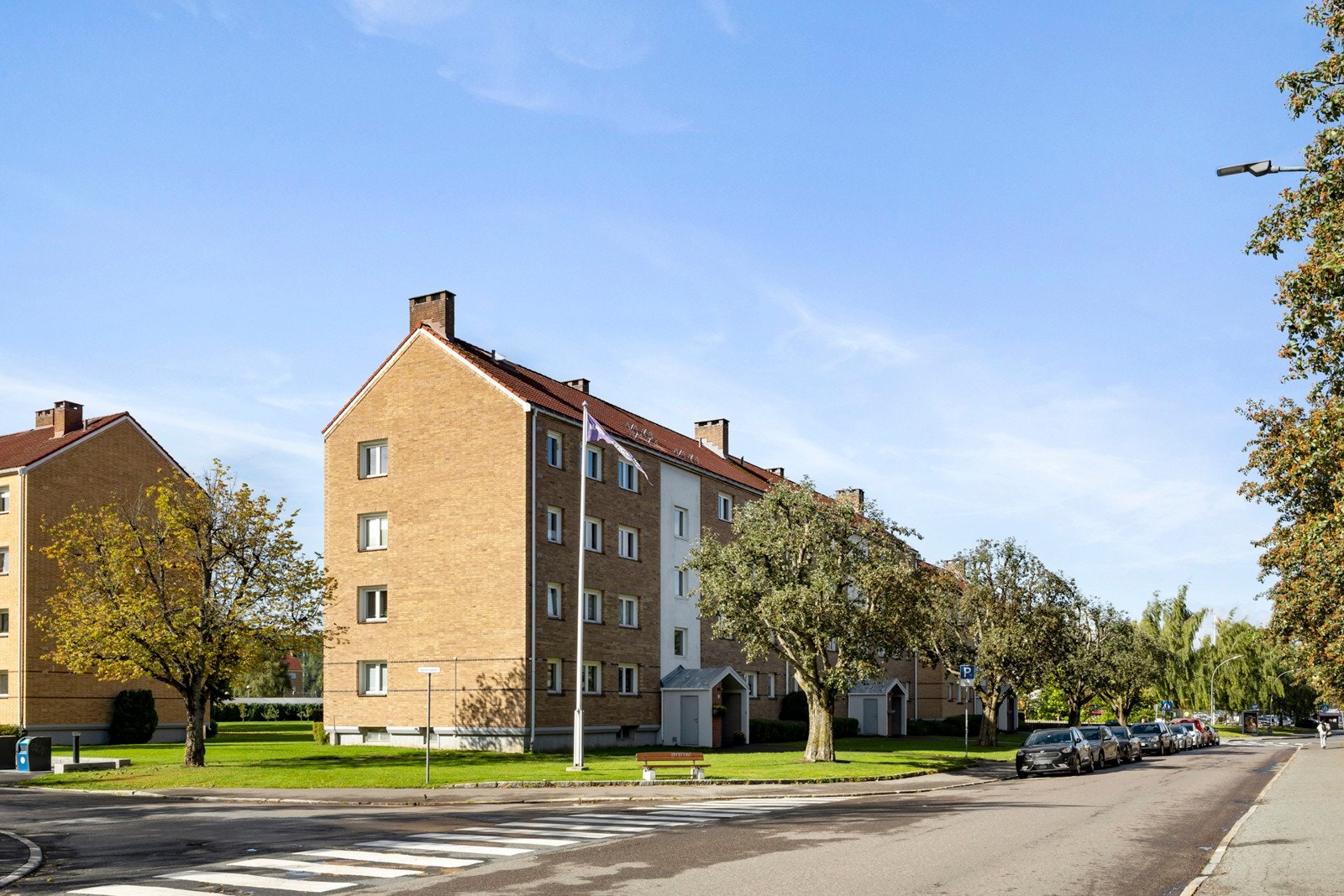 Sentral beliggenhet på Manglerud med nærhet til skole, buss og t-bane. Galleribilde