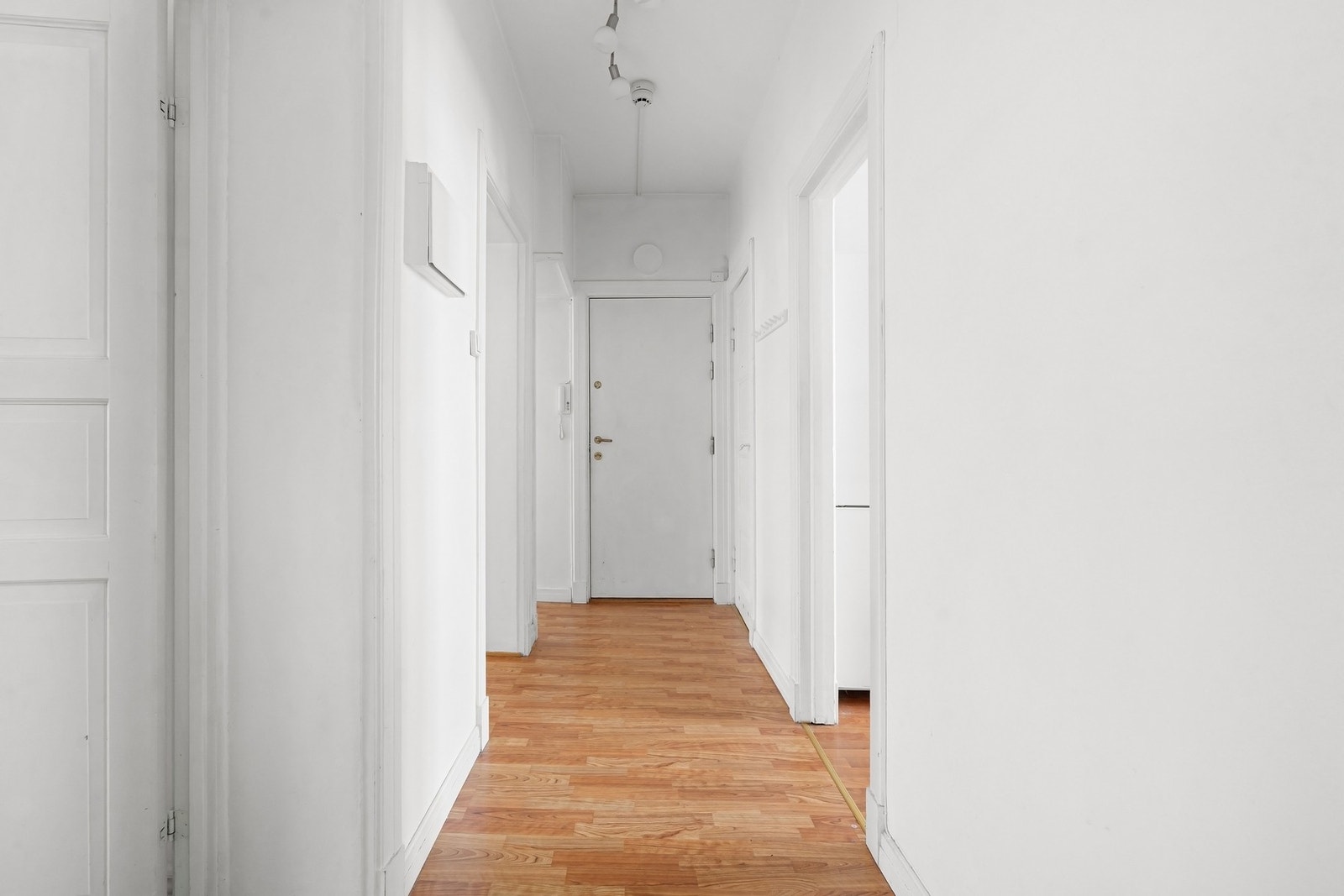 Entrè/ gang. Galleribilde