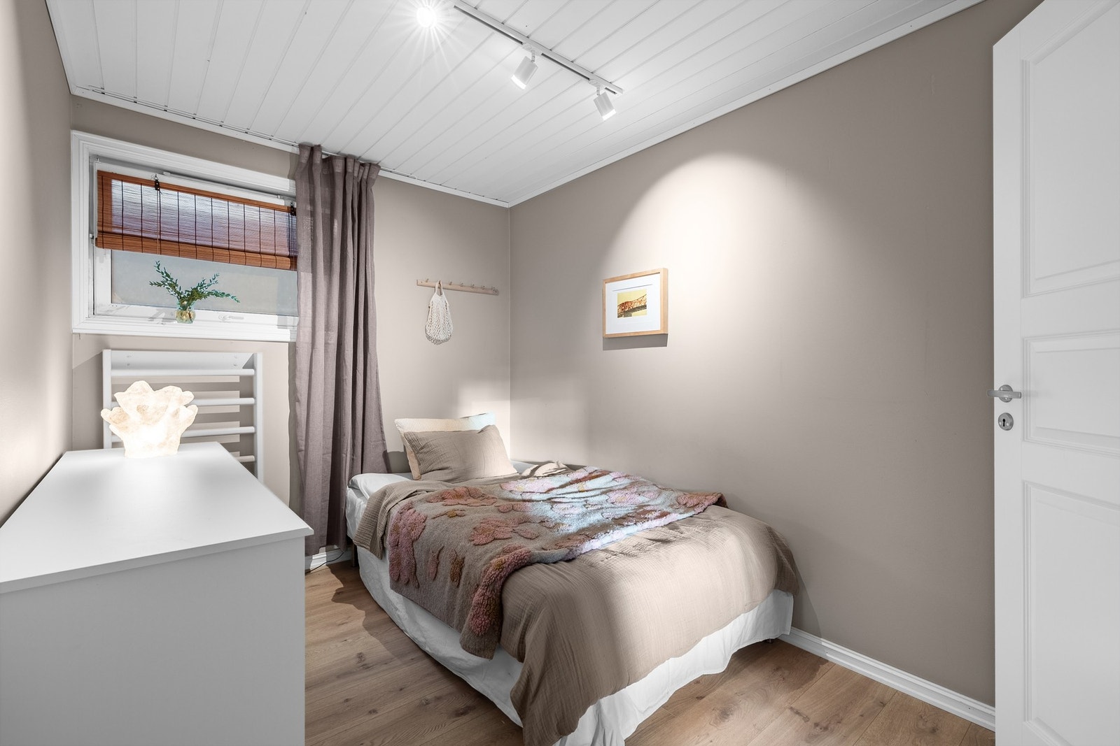 Soverom III har også plass til seng og garderobe. Galleribilde