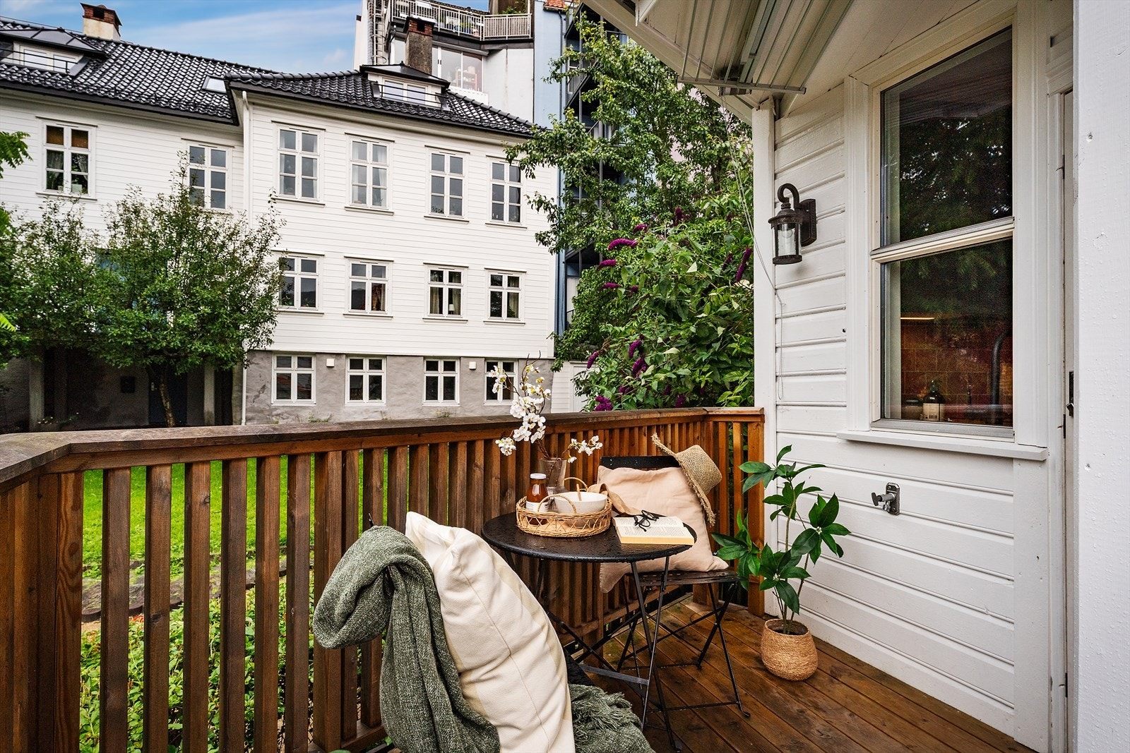 En fin plass for å nyte morgenkaffen. Galleribilde